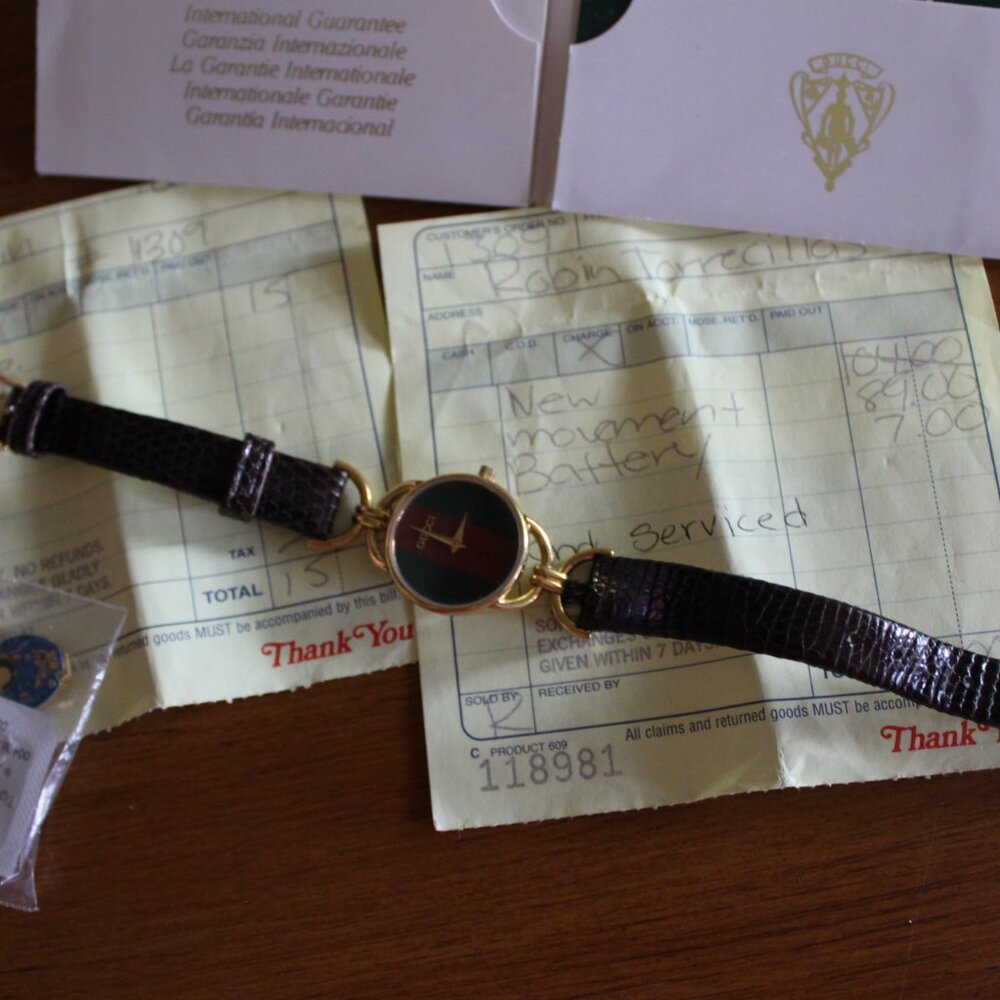 Women's Gucci Watch 6000L In great Shape - Picture 2 of 16